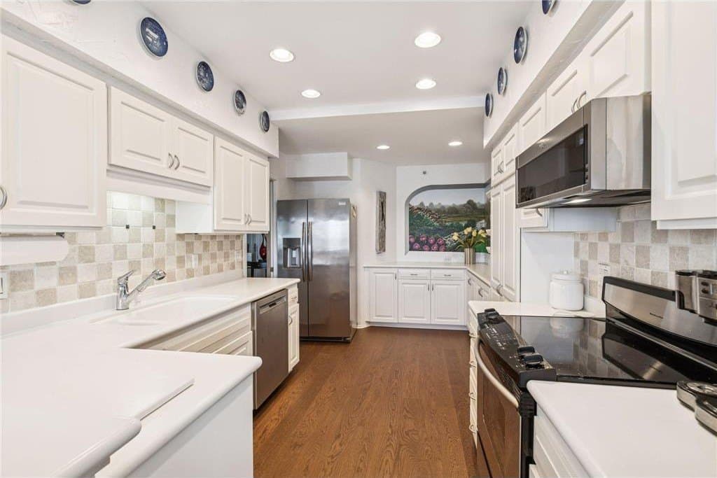 1235 Yale Pl Apt 1304, Minneapolis