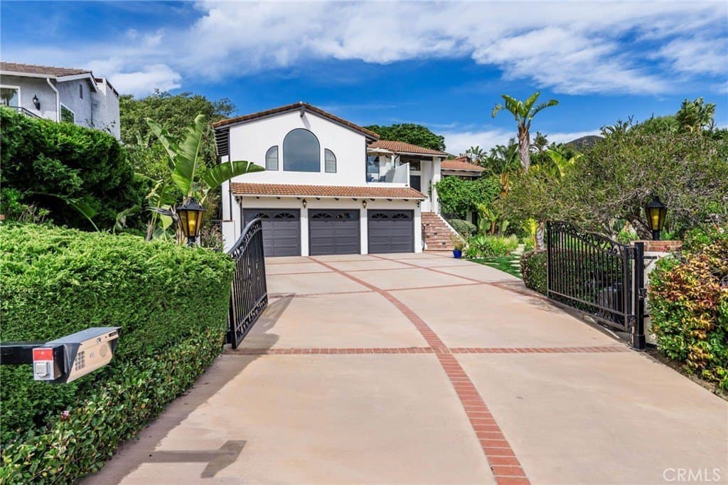 24743 Vantage Point Ter, Malibu