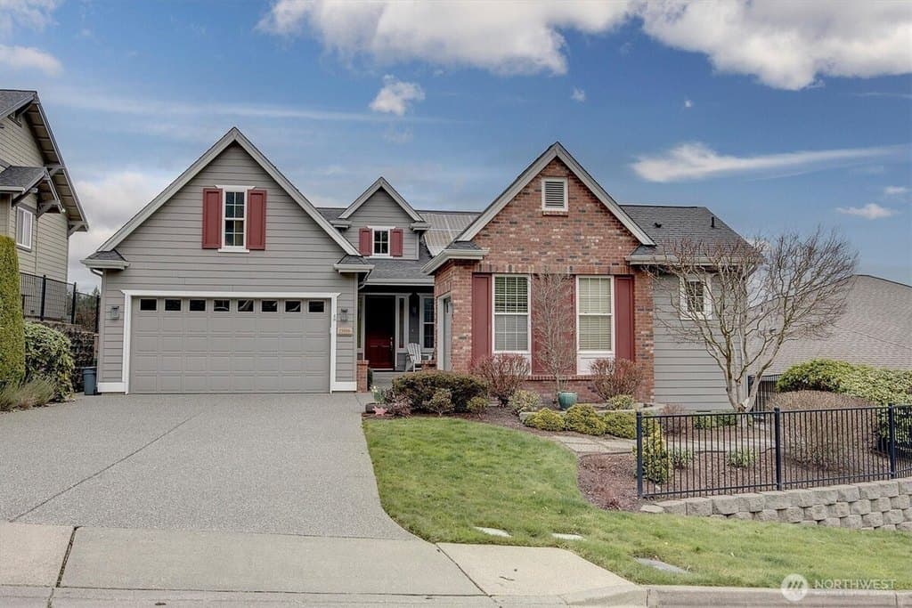 23958 NE 127th St, Redmond