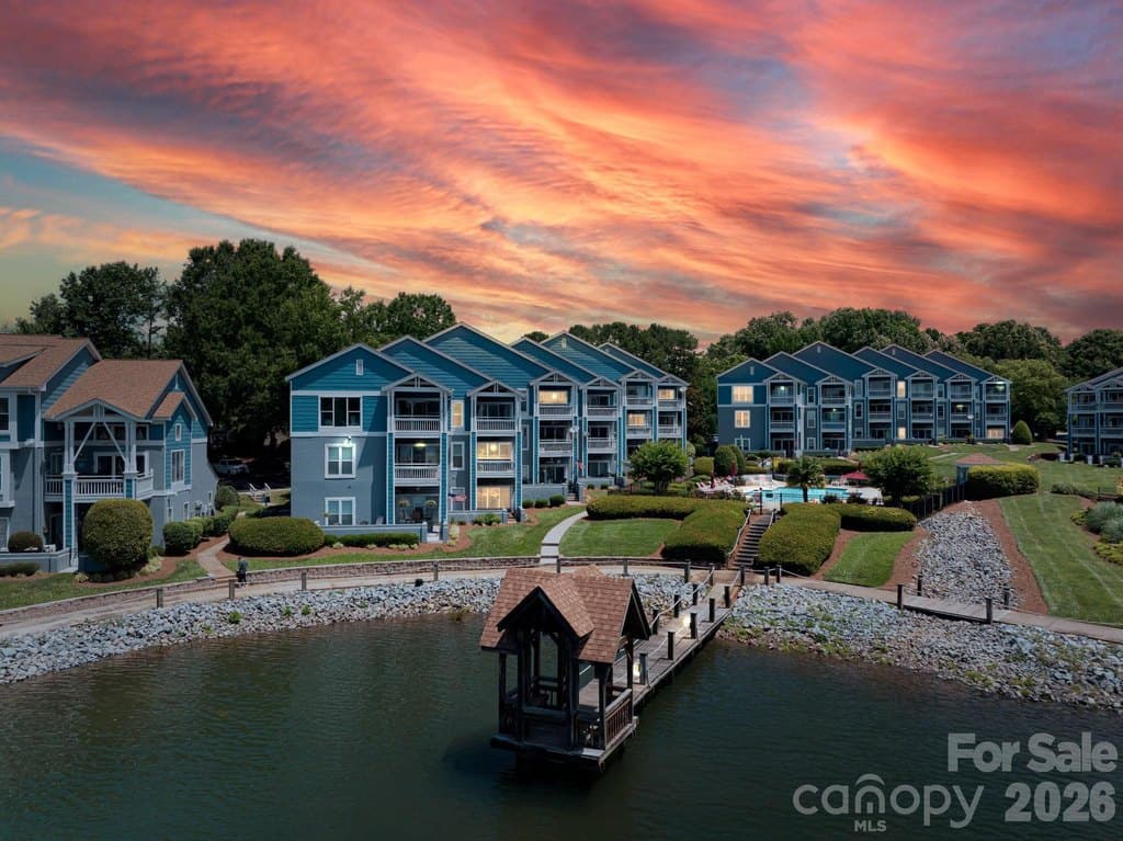 1018 Southwest Dr, Davidson