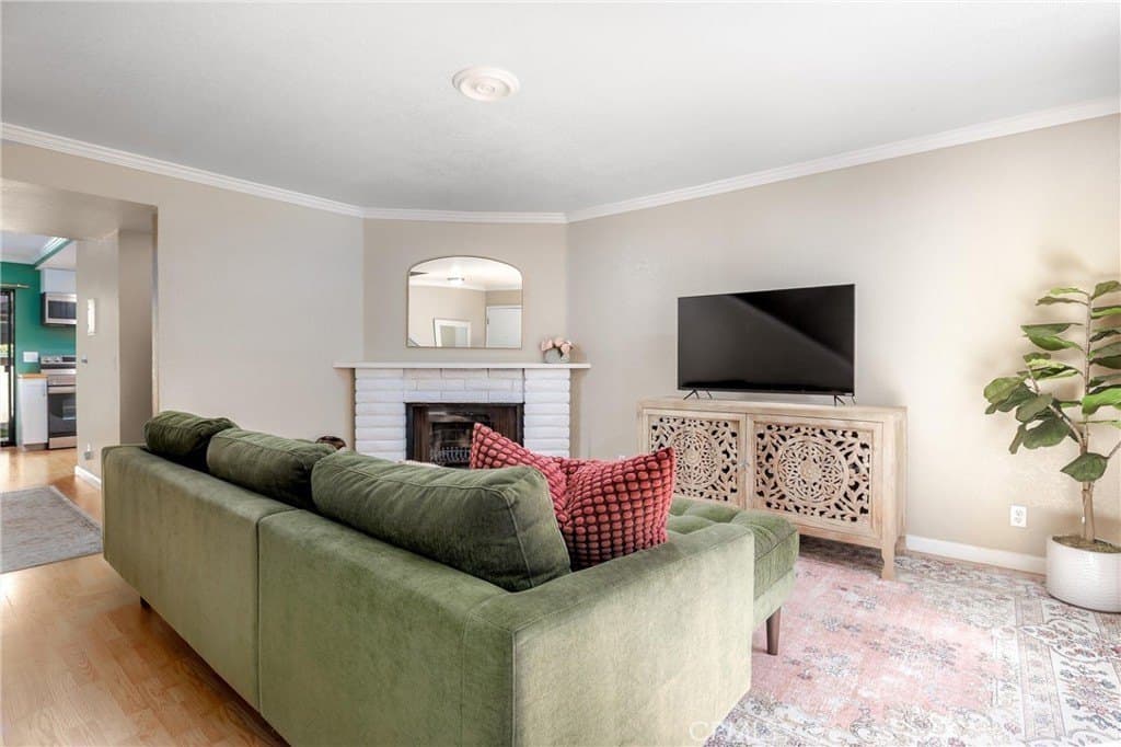 3335 Broad St Apt 12, San Luis Obispo