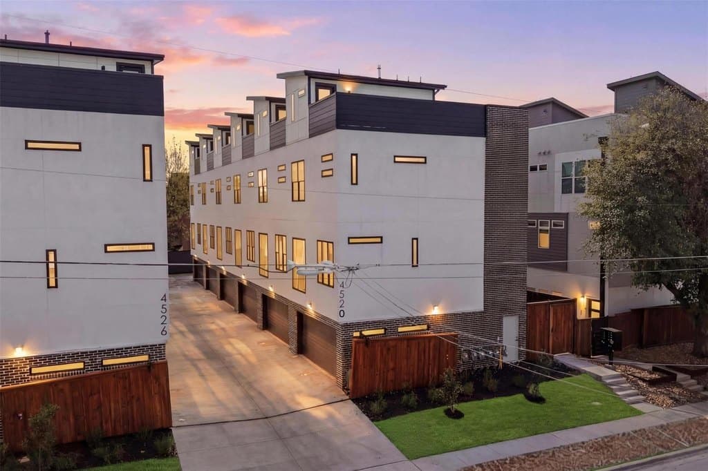 4526 Cabell Dr Unit 100, Dallas
