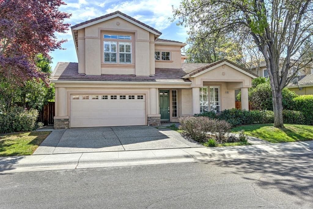 1651 Joshua Tree St, Davis