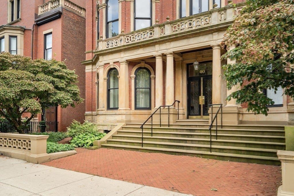 40 Commonwealth Ave Apt A