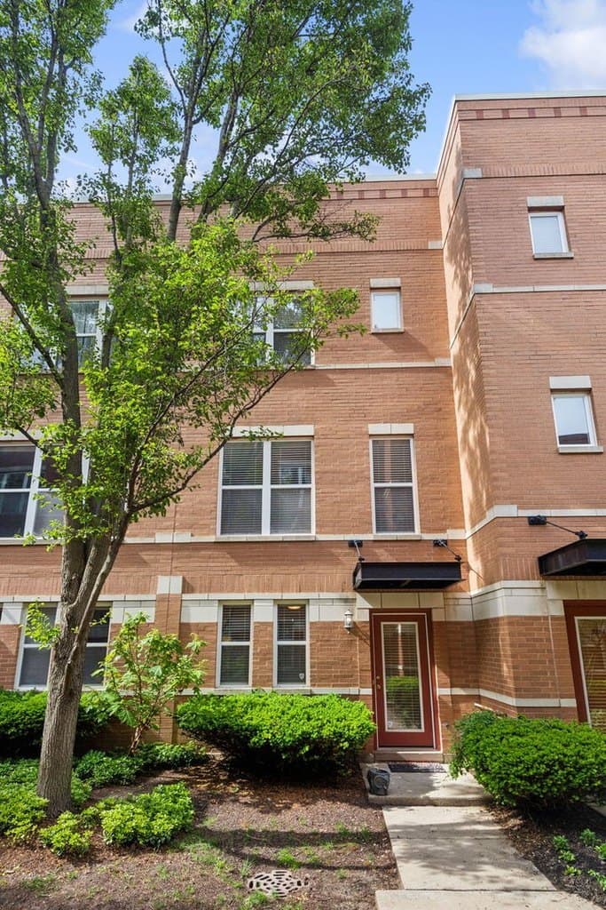 521 Chicago Ave Unit H, Evanston