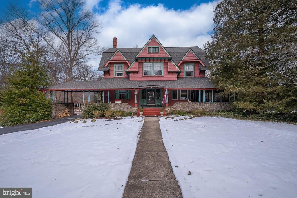 421 Midland Ave, Wayne