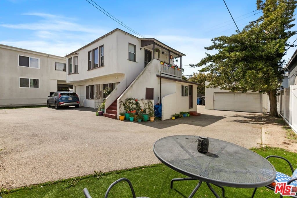 2302 32nd St, Santa Monica