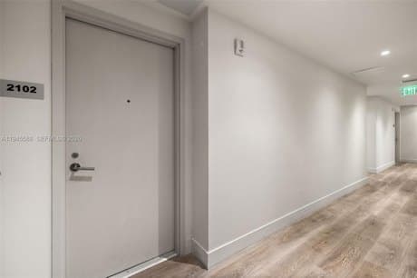 239 SW 9th St Apt 2102