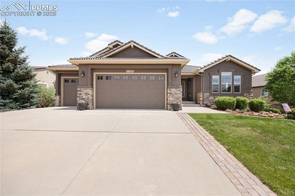 1131 Old North Gate Rd