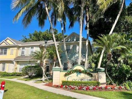 271 Duval Ct