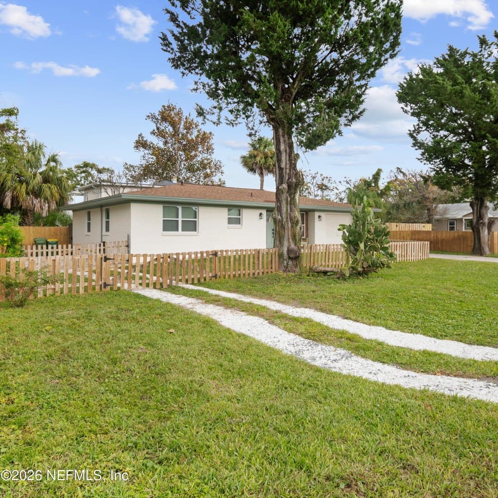 703 3rd Ave N, Jacksonville Beach
