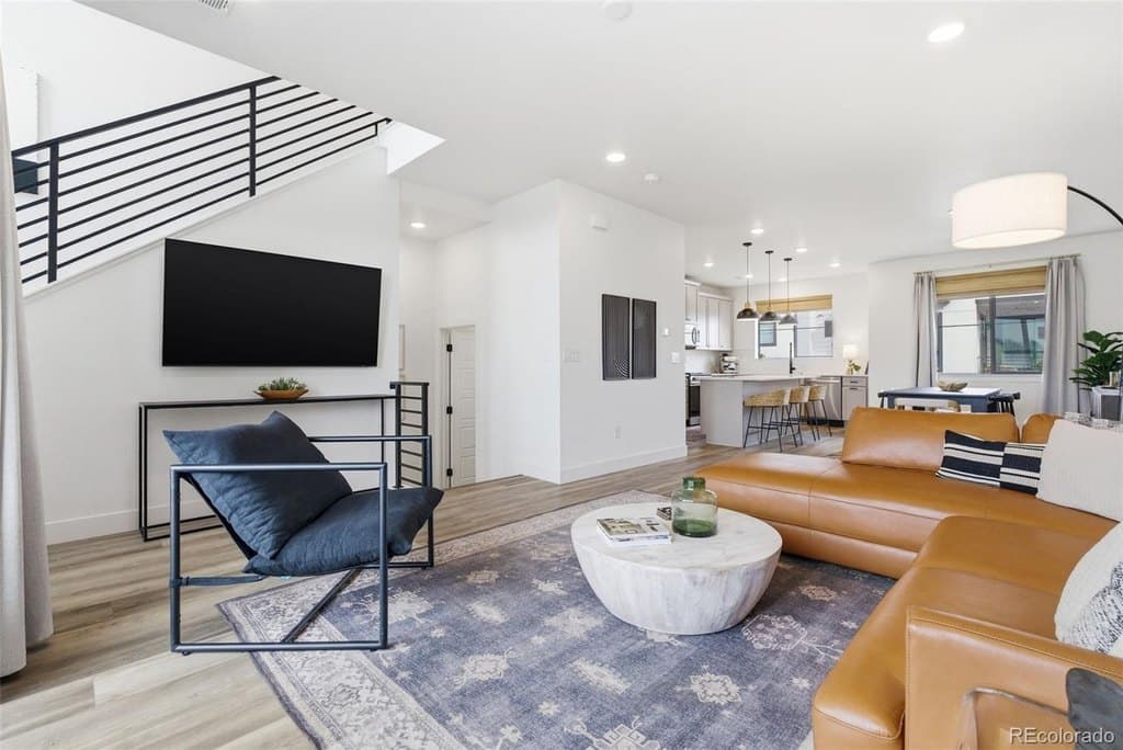 2048 S Holly St Unit 5, Denver