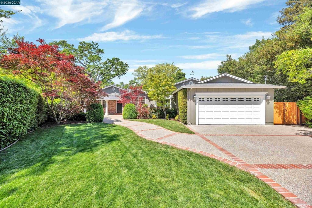 3553 Via Los Colorados, Lafayette