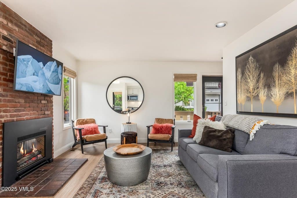 4205 Columbine Way Unit 24, Vail