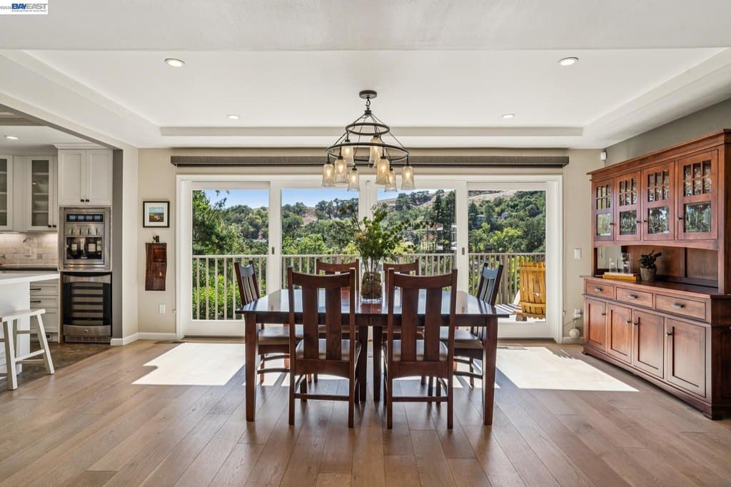 682 Jennie Ct, Lafayette