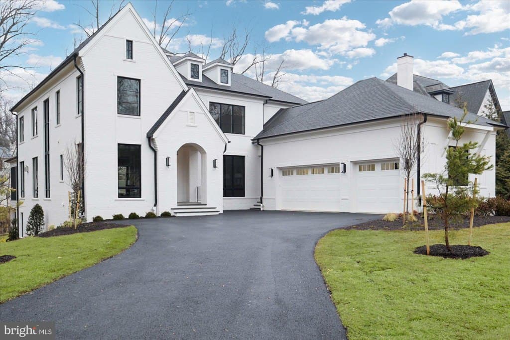 7008 Arbor Ln, McLean