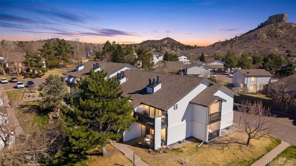 532 Oakwood Dr Apt E207, Castle Rock