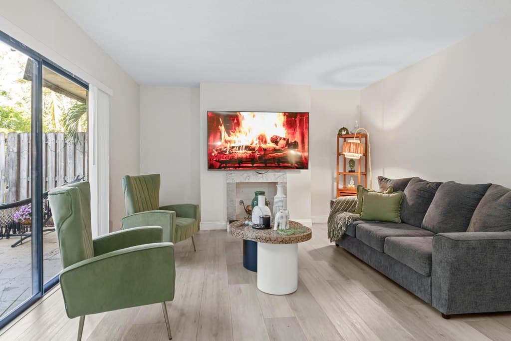 1630 Forest Lakes Cir Apt C, West Palm Beach