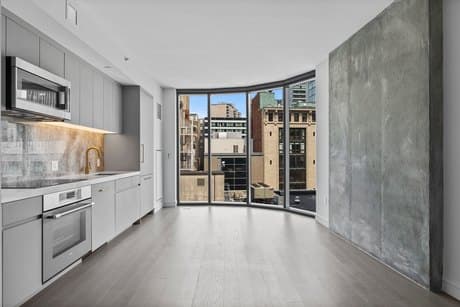 55 Lagrange St Unit 1010