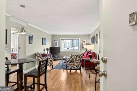 2285 Peachtree Rd NE Unit 1106