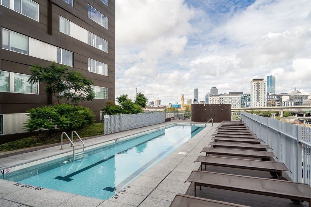 141 Dorchester Ave Unit 906