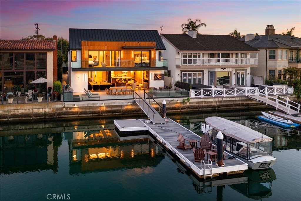 660 Harbor Island Dr, Newport Beach