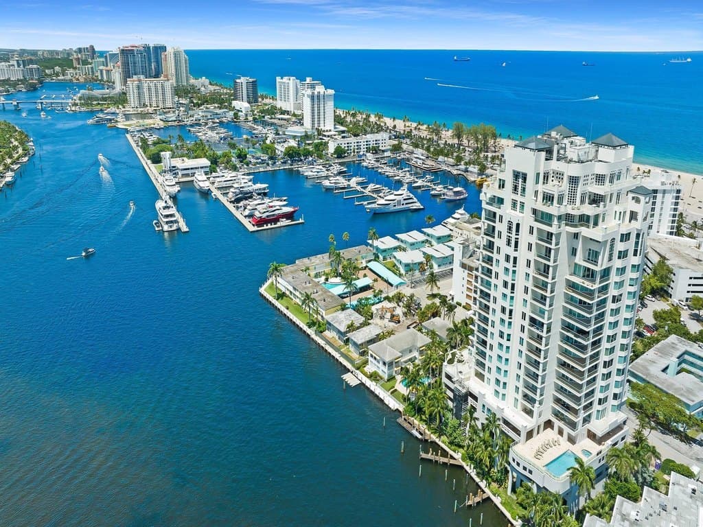 3055 Harbor Dr Apt 1402, Fort Lauderdale