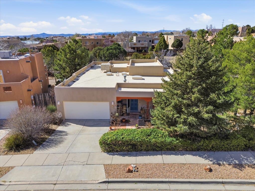 3108 Pueblo Sapawe, Santa Fe
