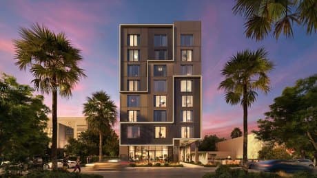 335 NW 28th St Unit 305