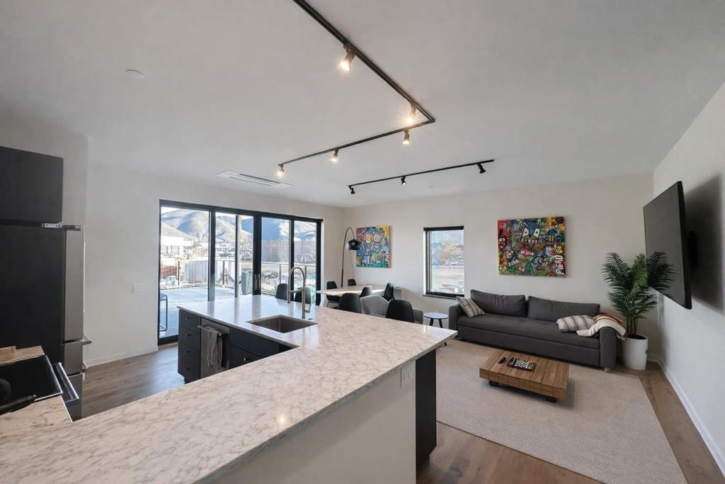 130 Gulf Stream Ln Unit C, Hailey