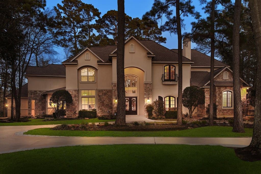 32 Palmer Woods Dr, The Woodlands