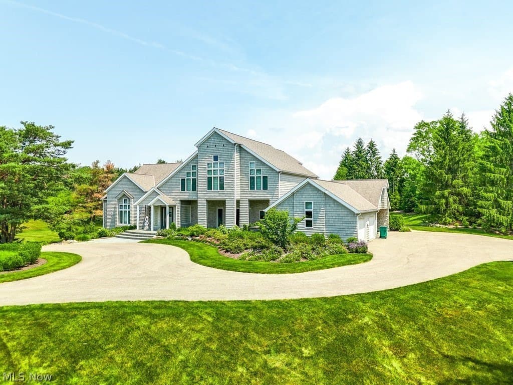 103 Partridge Ln, Hunting Valley