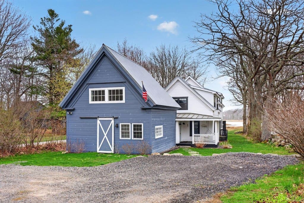 41 Mills Rd, Kennebunkport