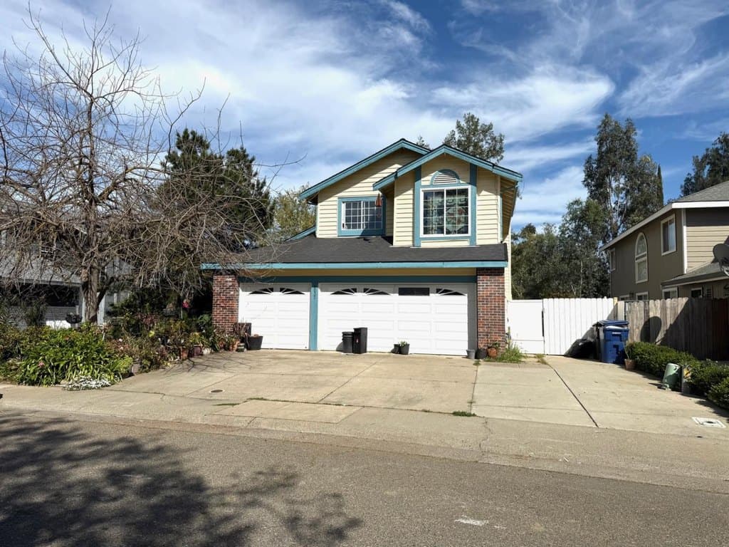 8035 Bucks Harbor Way, Sacramento