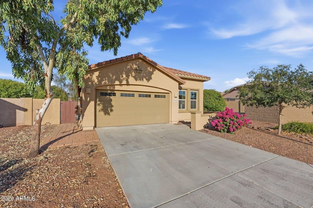 4945 S Twinleaf Dr, Gilbert