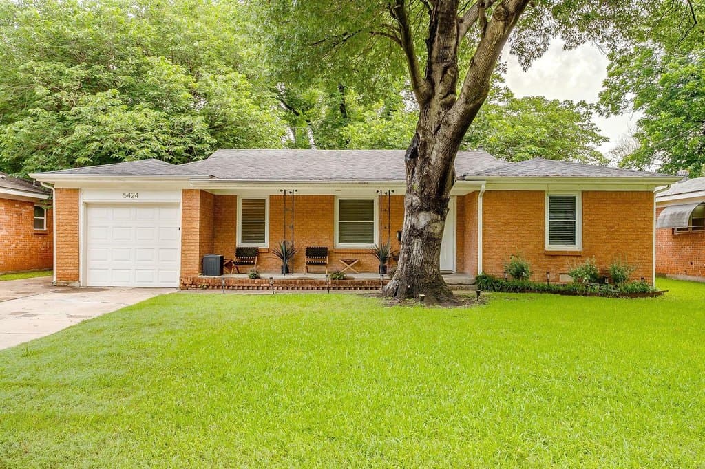 5424 Odom Ave, Fort Worth