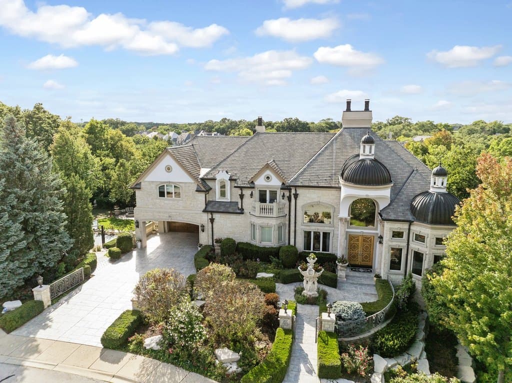 51 Ford Ln, Naperville