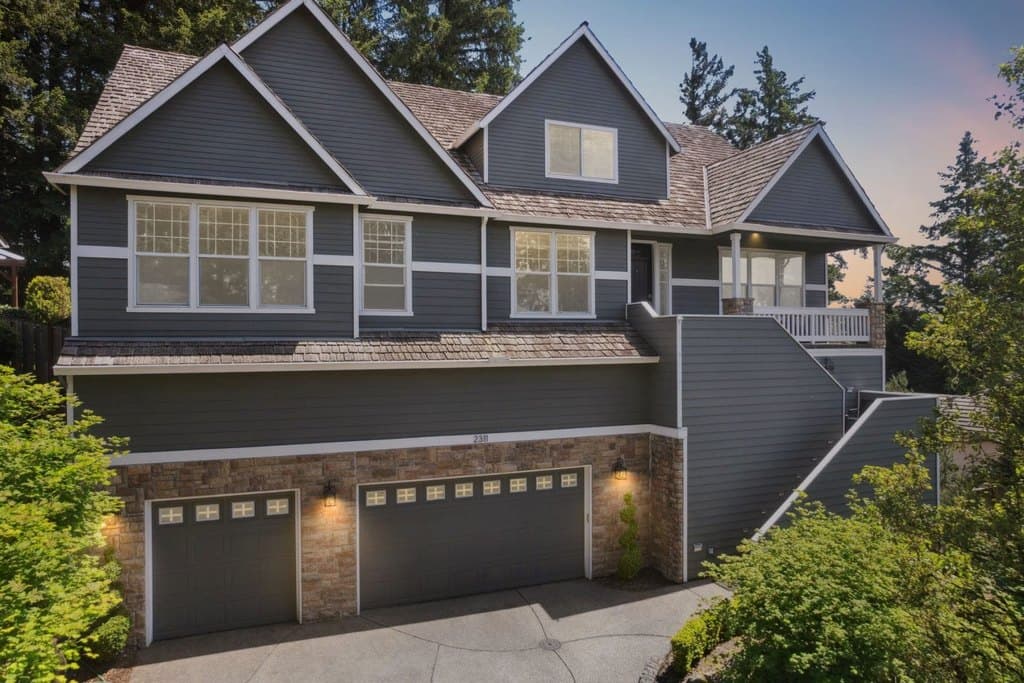 2311 Falcon Dr, West Linn