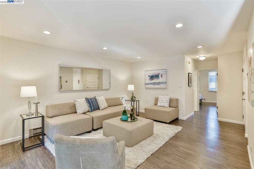 505 Cypress Point Dr Unit 45, Mountain View