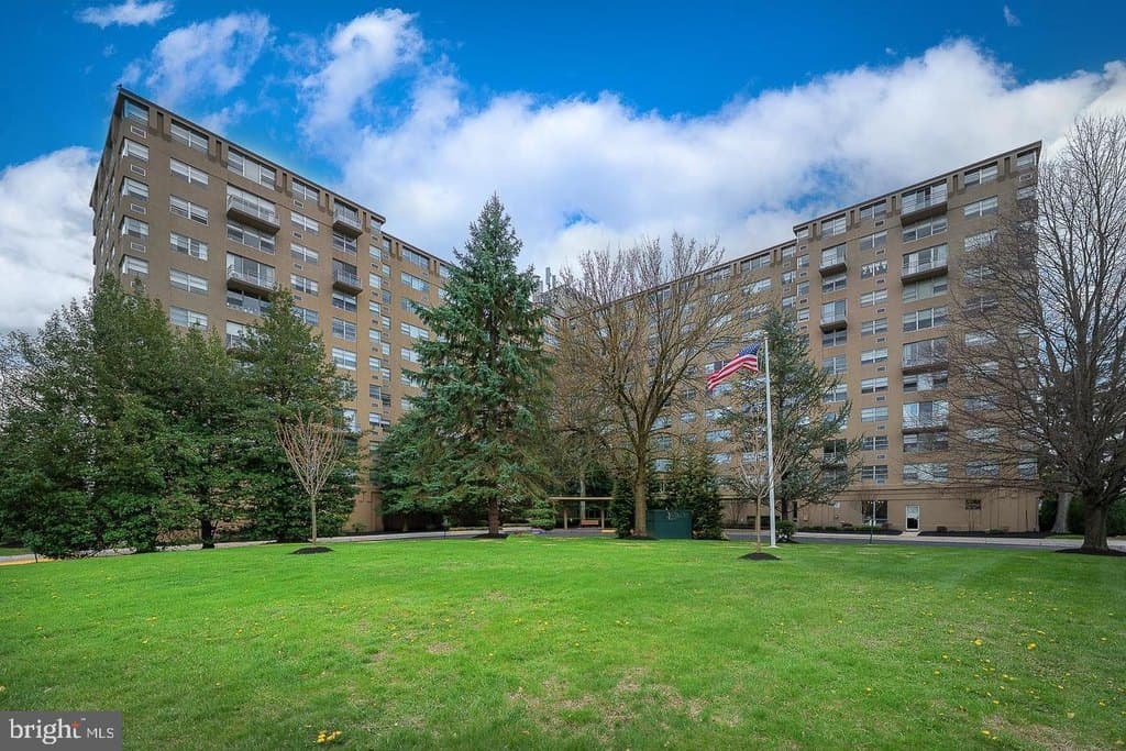 1030 E Lancaster Ave Apt 128, Bryn Mawr