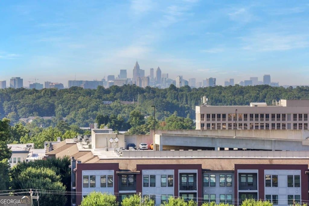 300 Johnson Ferry Rd NE Unit B902