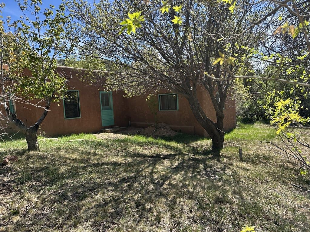 1680 Upper Canyon Rd, Santa Fe