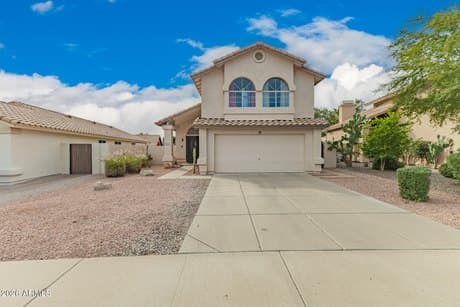 4313 E Desert Trumpet Rd