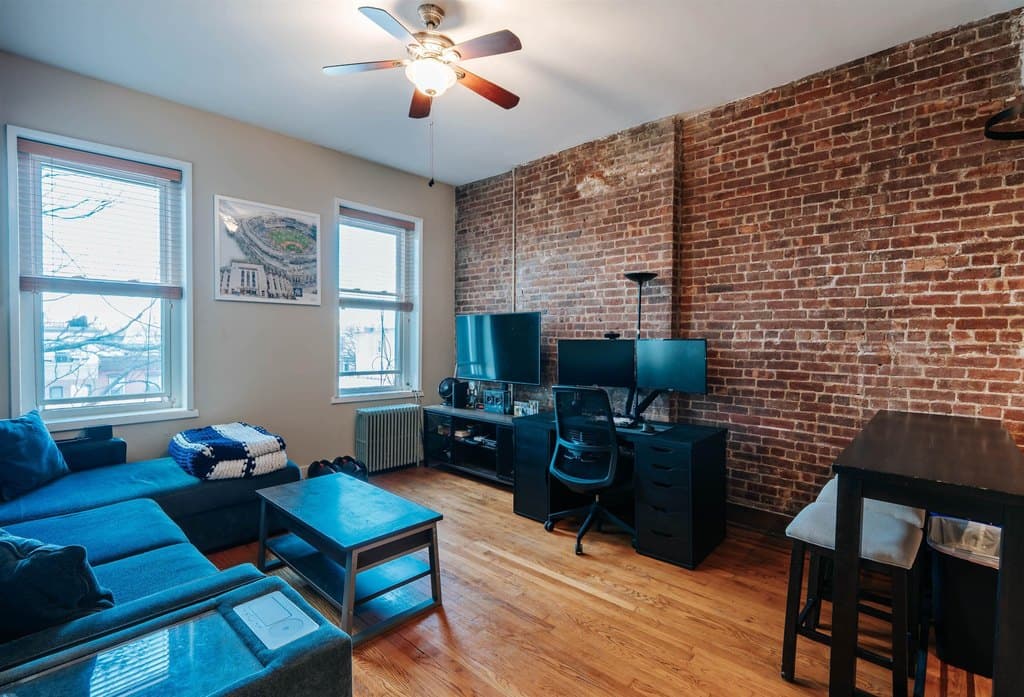 832 Washington St Apt 6, Hoboken