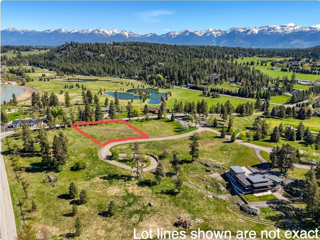 145 Fox Run Ct, Bigfork