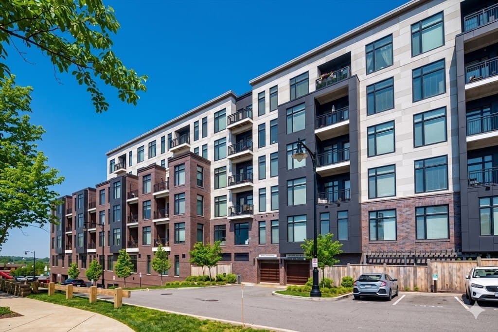 191 Washington St Unit 720