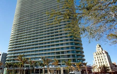 400 Central Ave Unit 2001