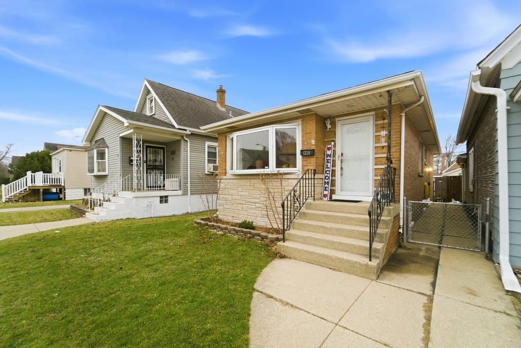 13210 S Carondolet Ave