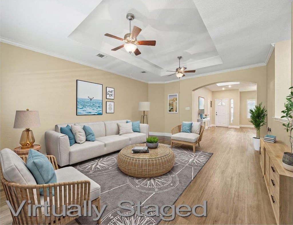 606 Explorer, Lakeway