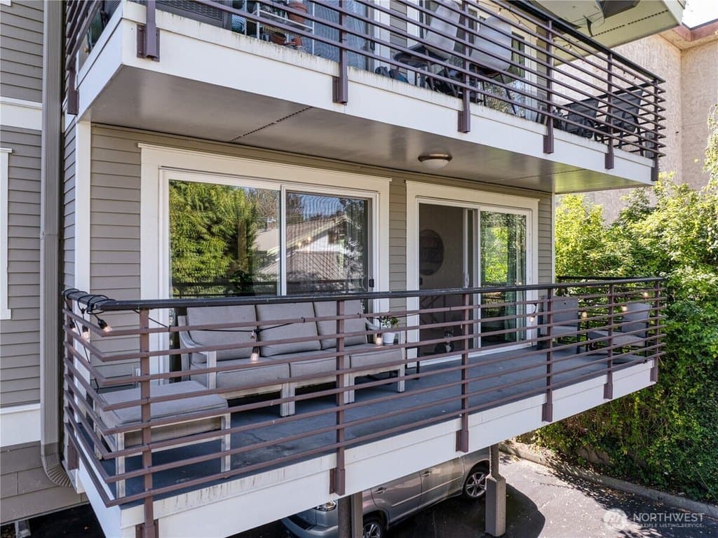 2830 NW 56th St Apt 306